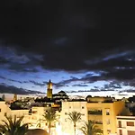 Casa Maria Centrico Con Terraza Daire Estepona